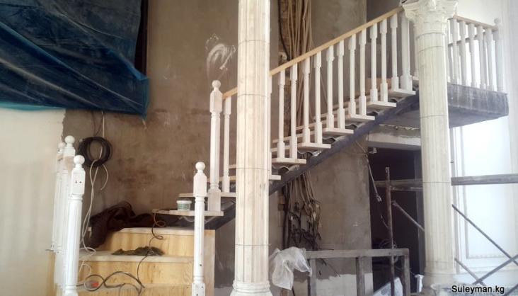 Лестница из металла и дерева Бишкек Нарын