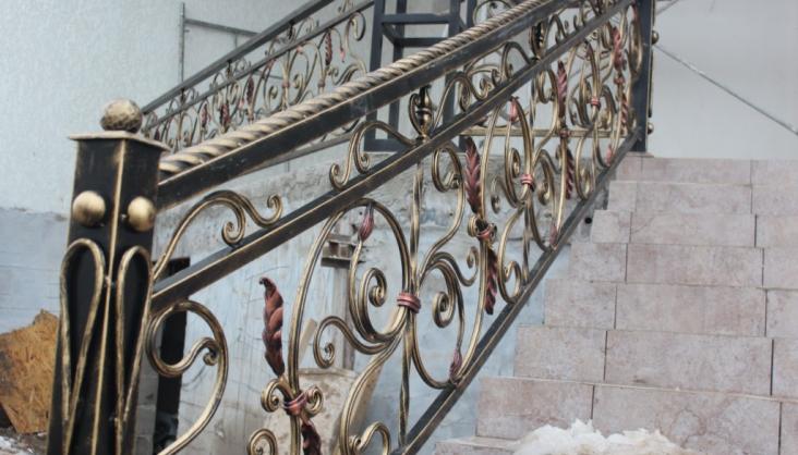 Заказать кованые перила на крыльцо в Бишкеке